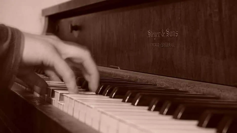 piano-962995_960_720
